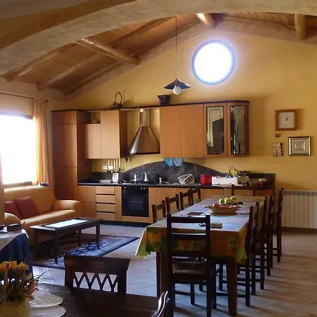 Σπίτι διακοπών Casa Vacanze La Castagnara Ροτόντα