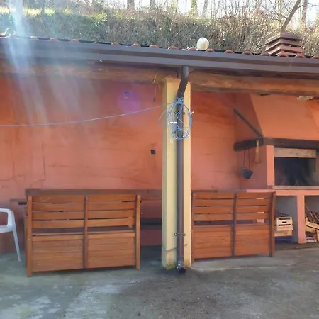 Casa Vacanze La Castagnara