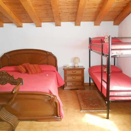 Casa Vacanze La Castagnara Holiday home